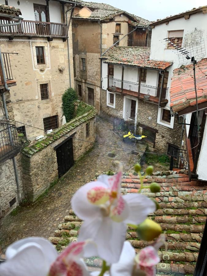 La Casa Rebonita Guest House Candelario Exterior photo