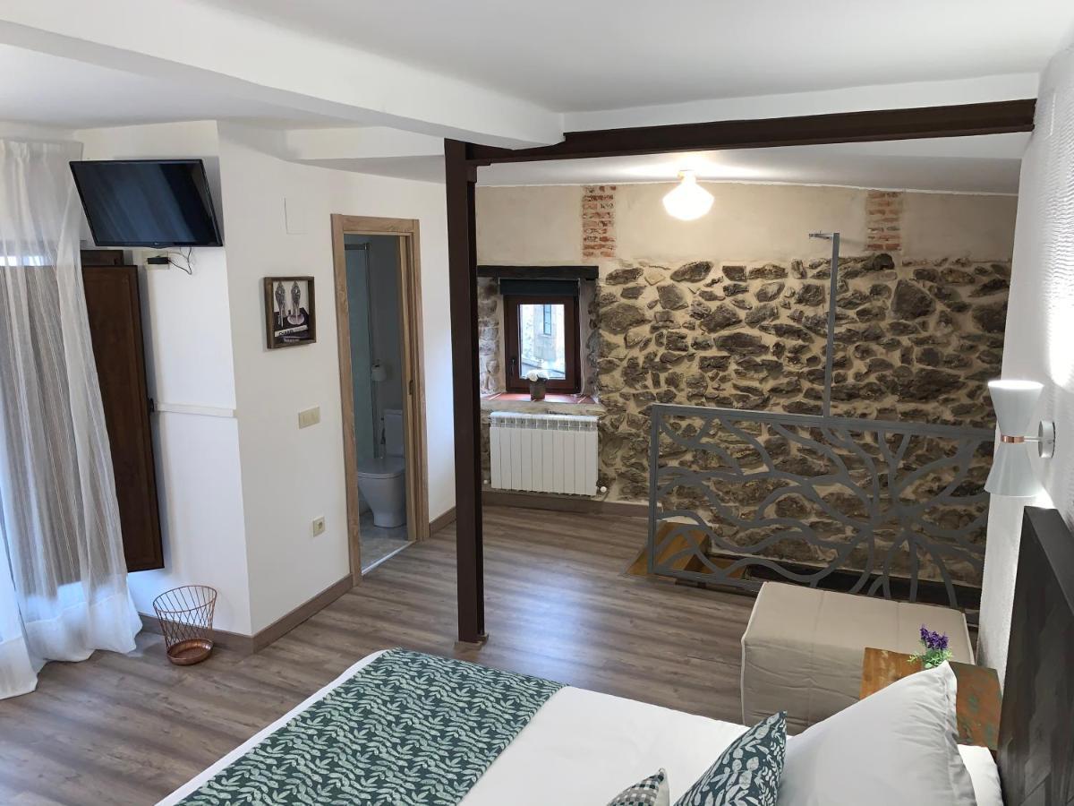 La Casa Rebonita Guest House Candelario Exterior photo